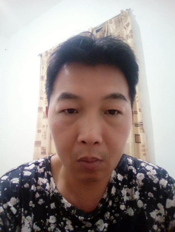 繁华哀伤的第一张照片--平和相亲网