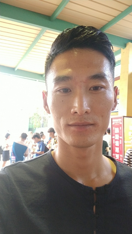 难得糊涂的第一张照片--平和相亲网