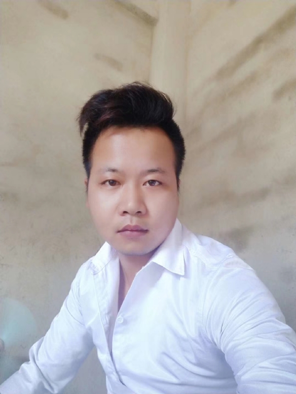 寻觅爱情的第一张照片--平和相亲网