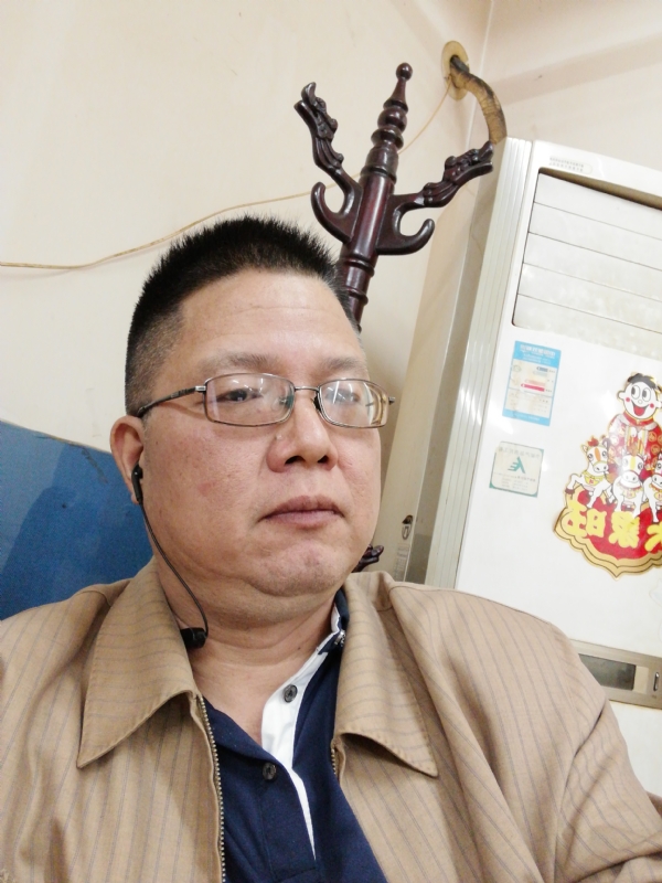 一个人的第一张照片--平和相亲网