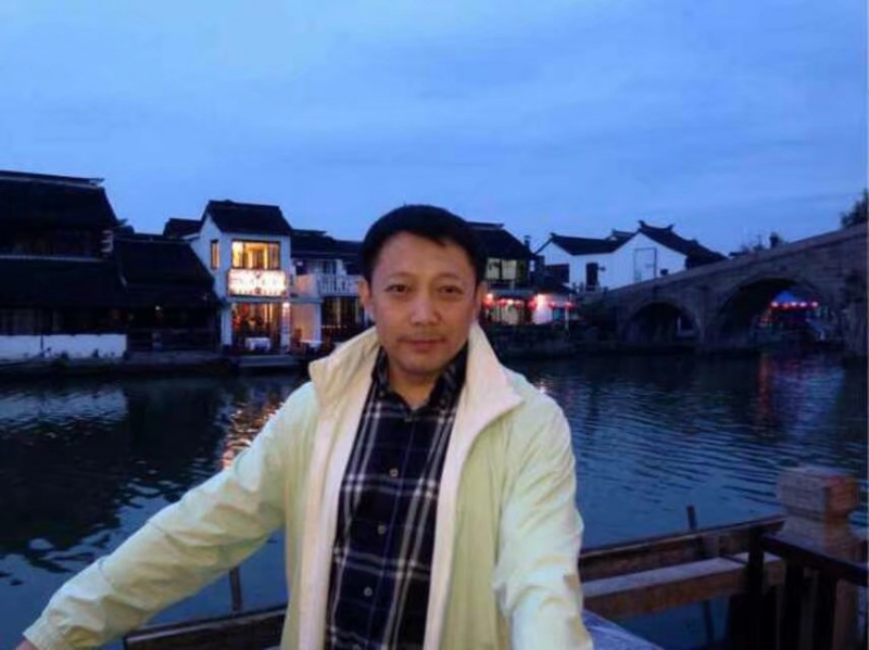 巧克力绅士的第六张照片--平和相亲网