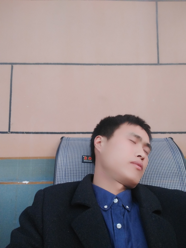有钱爱情才能长久的第一张照片--平和相亲网