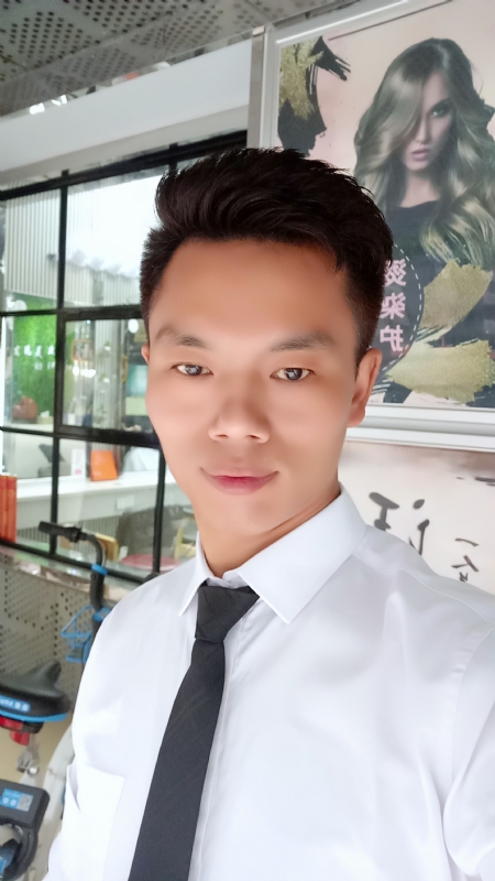 阳光男士的第一张照片--平和相亲网