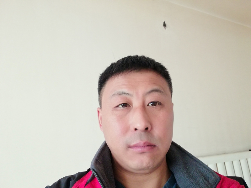 海阔天空的第一张照片--平和相亲网