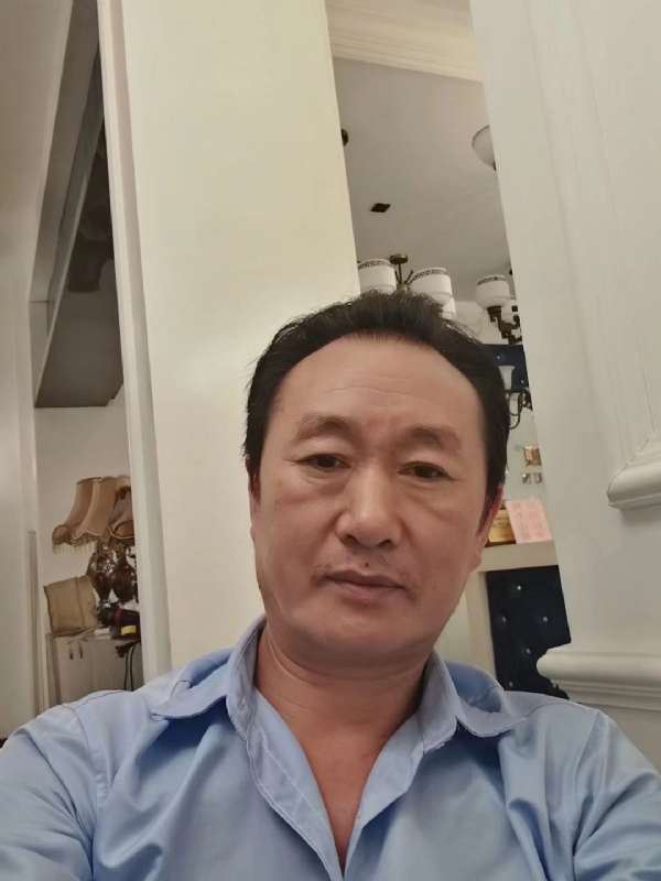 青松的第一张照片--平和相亲网