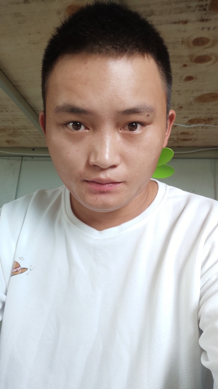 水里面的云呀的第一张照片--平和相亲网