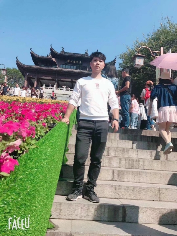 坦然的第二张照片--平和相亲网