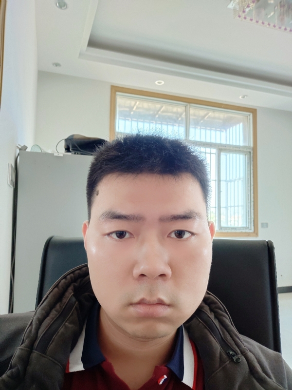 咚咚咚的第一张照片--平和相亲网
