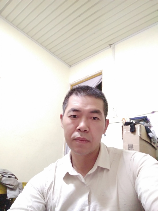 为伊消得人憔悴的第一张照片--平和相亲网