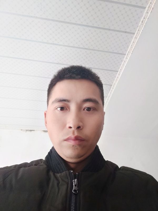 远望星空的第一张照片--平和相亲网