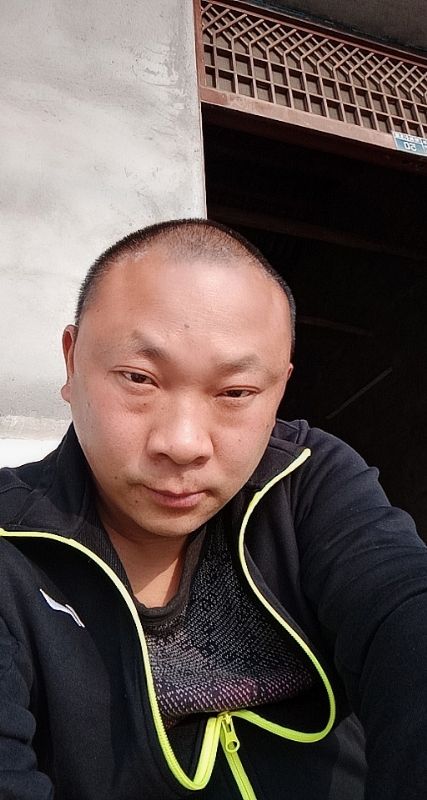 马克的第一张照片--平和相亲网