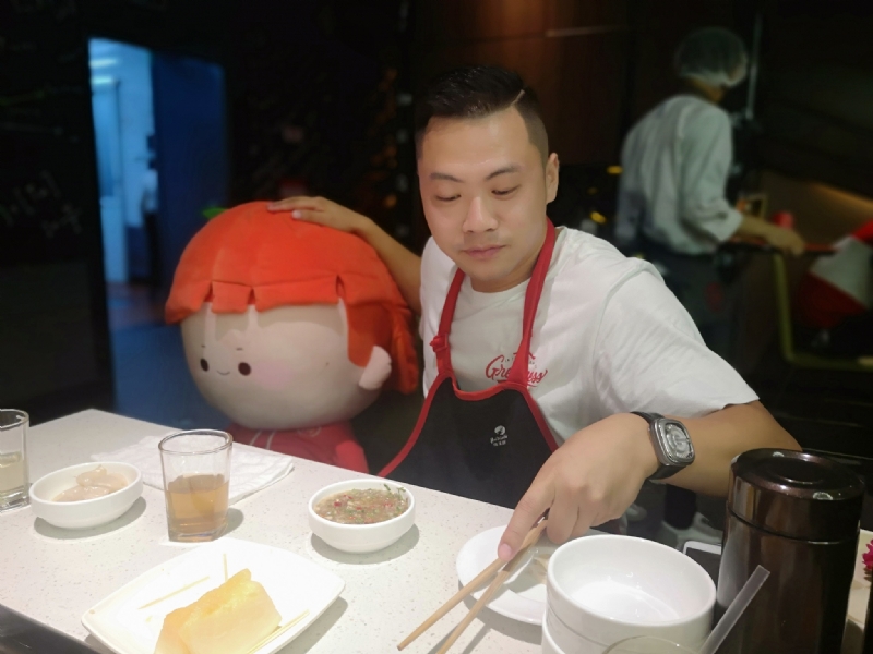 逆行的第一张照片--平和相亲网