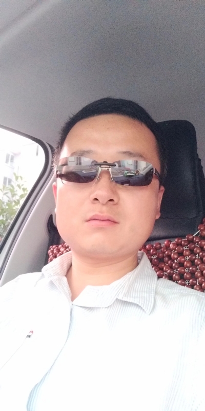 痛苦的单身狗的第一张照片--平和相亲网