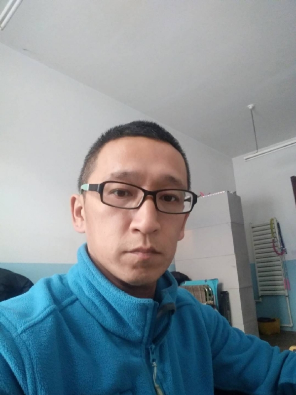 晓峰的第三张照片--平和相亲网