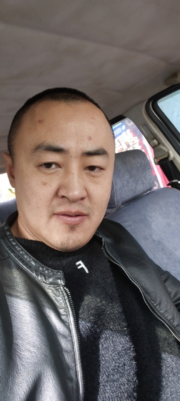 精神九哥的第一张照片--平和相亲网