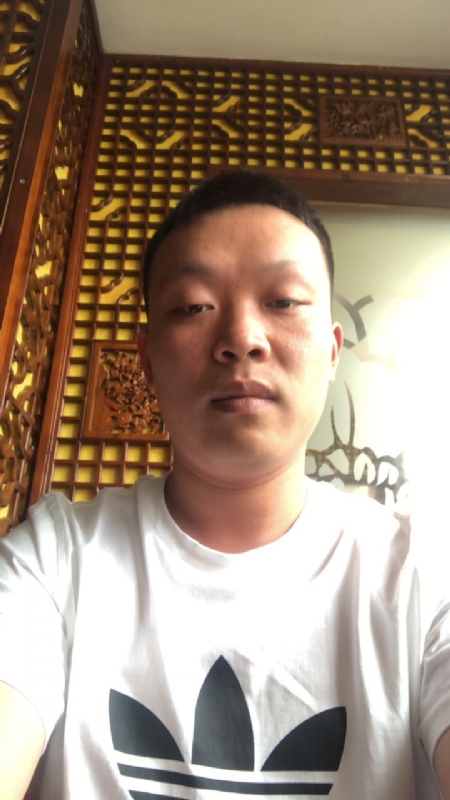 唐子龙的第一张照片--平和相亲网