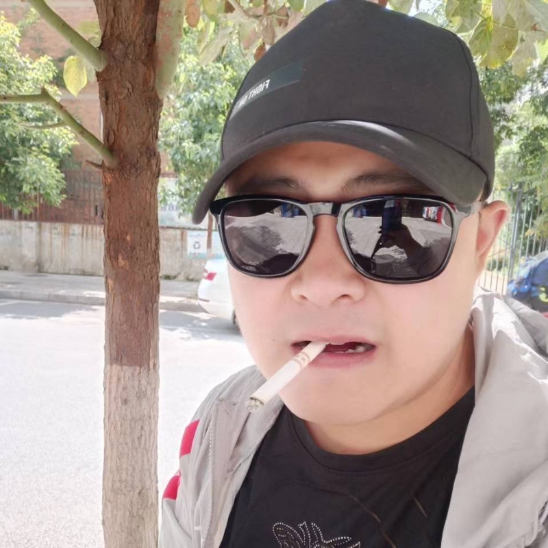 瞄小七的第一张照片--平和相亲网