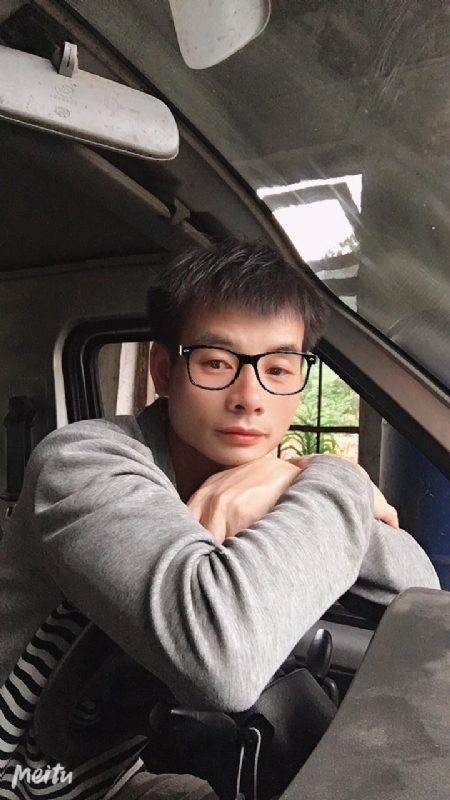 铭记于心的第一张照片--平和相亲网