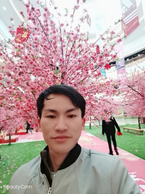 单身一人的第一张照片--平和相亲网