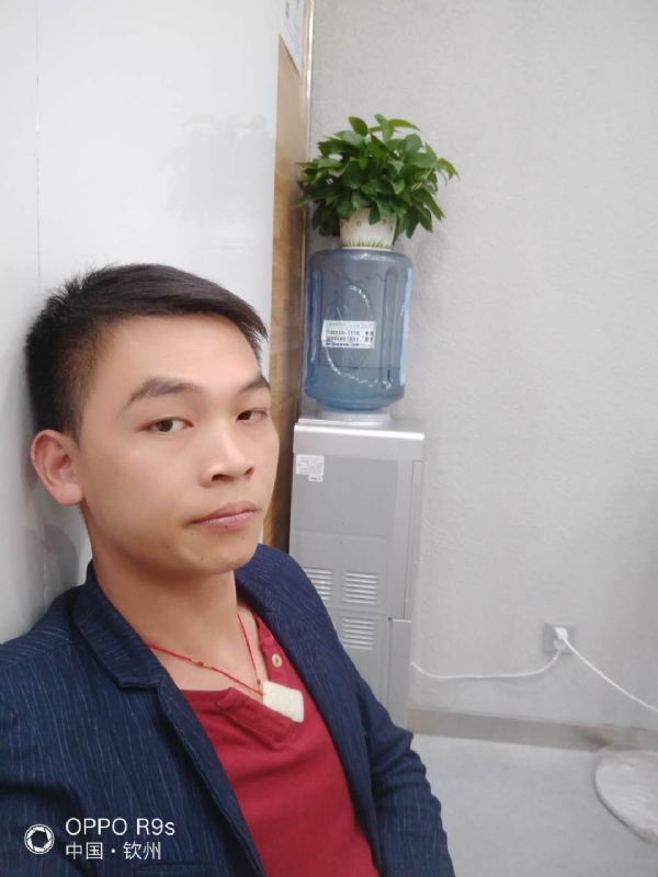 只想好好的爱一个人的第一张照片--平和相亲网