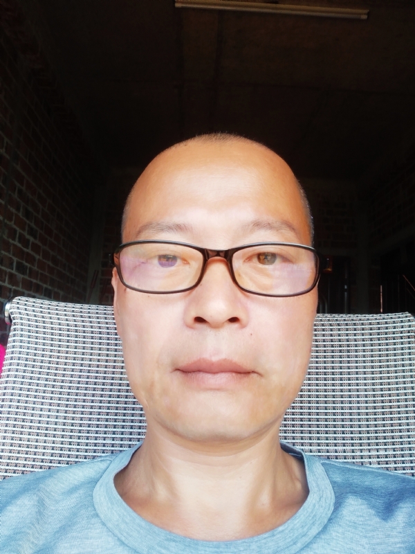 森的第一张照片--平和相亲网