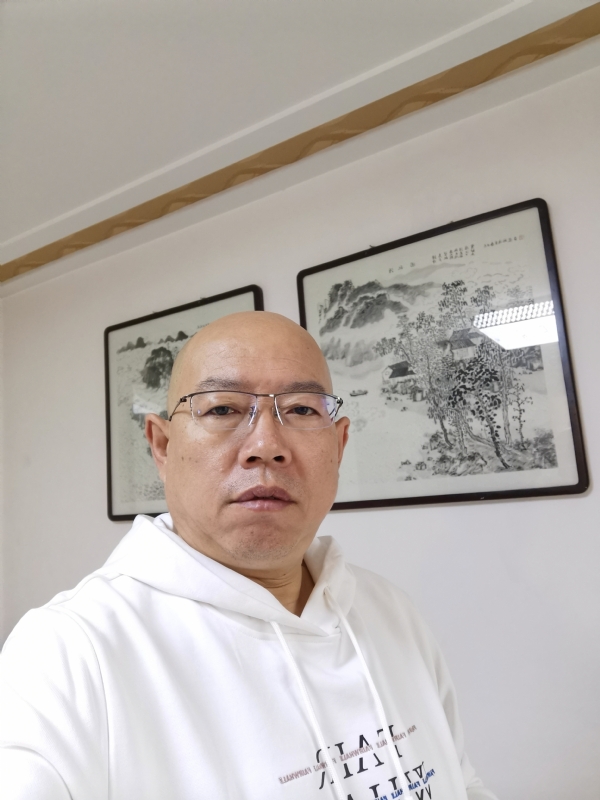 光头博士的第一张照片--平和相亲网