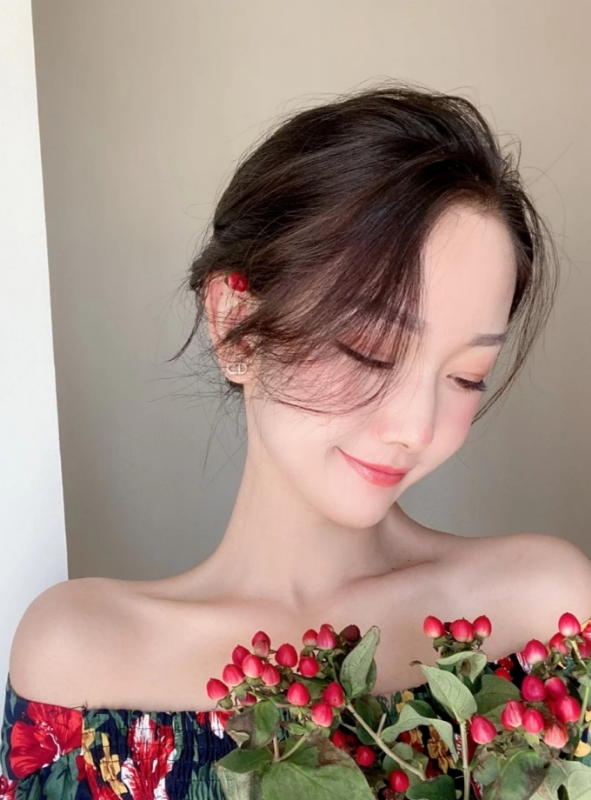 小诗vanessa的第二张照片--平和相亲网