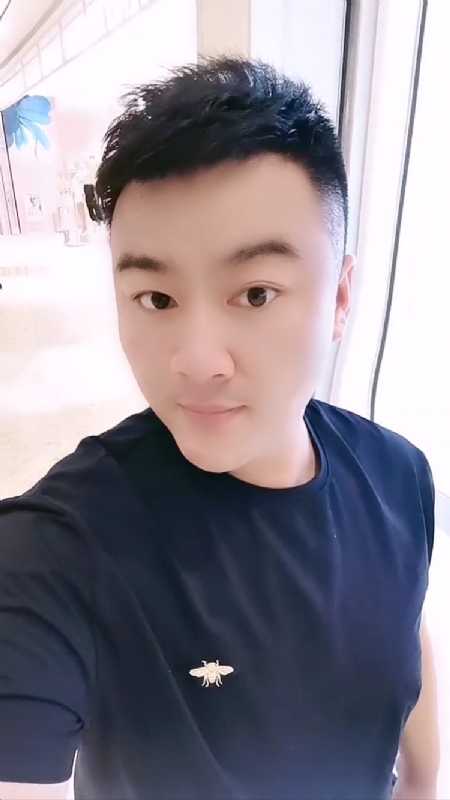 微风徐徐的第一张照片--平和相亲网