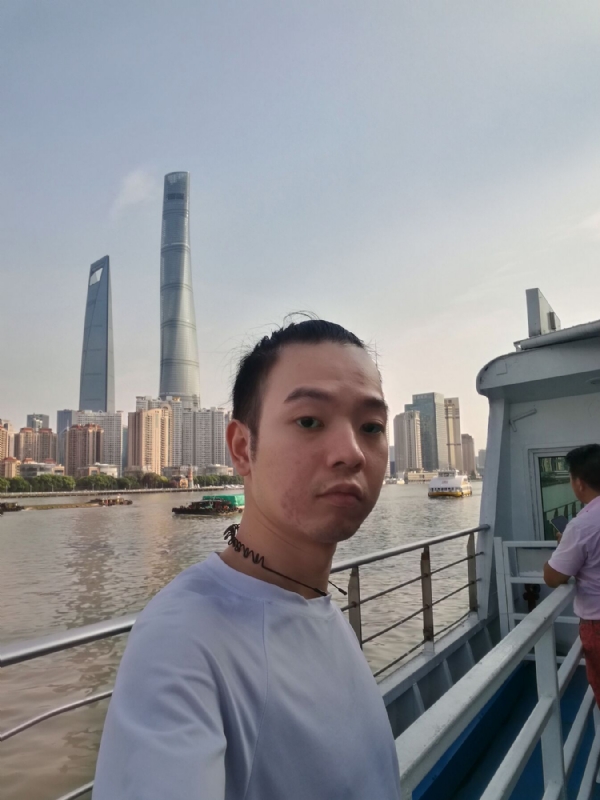 寻找爱情的孤单的第一张照片--平和相亲网