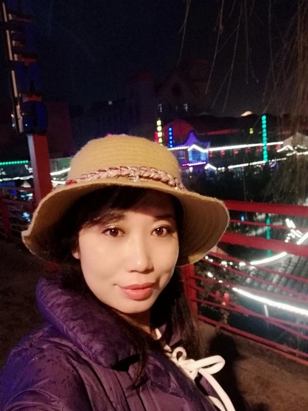 阳光明媚的第一张照片--平和相亲网
