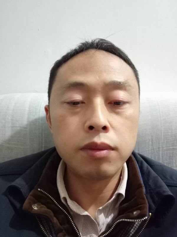 阳光的第一张照片--平和相亲网