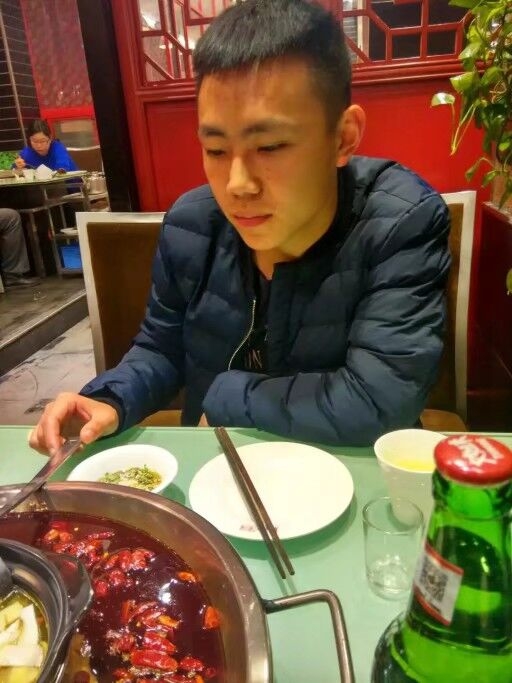 圈圈的第一张照片--平和相亲网