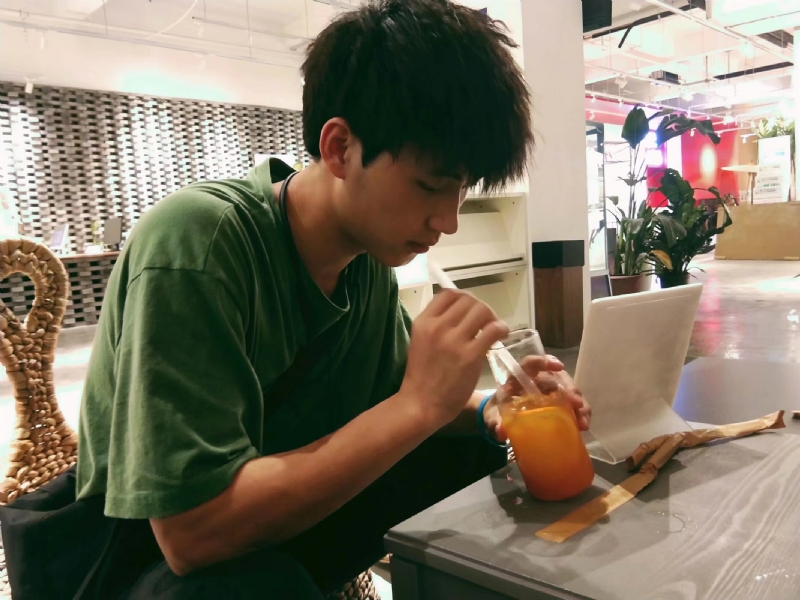 一花一世界的第一张照片--平和相亲网
