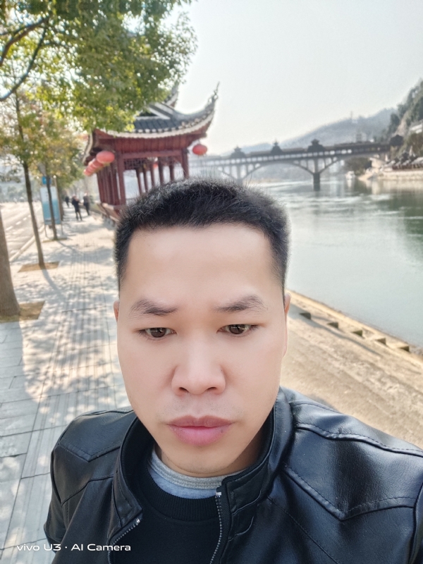 啊锦的第一张照片--平和相亲网