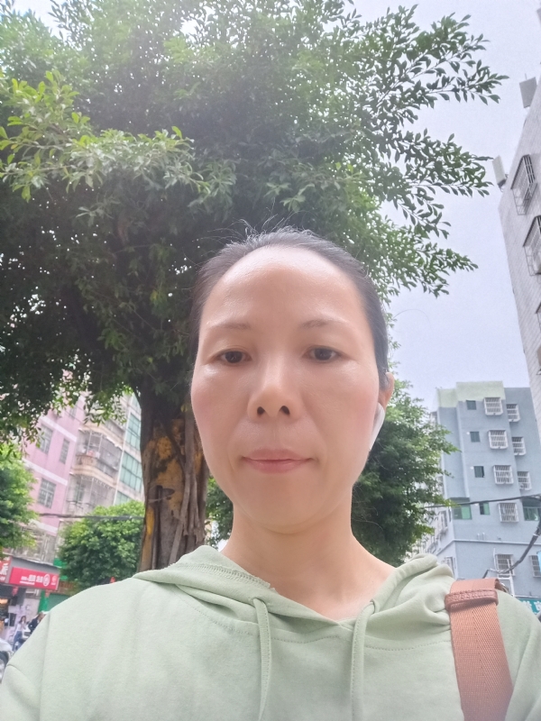 容容的第一张照片--平和相亲网