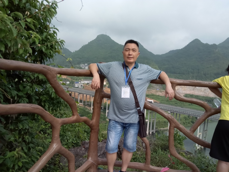 岁月无声的第一张照片--平和相亲网