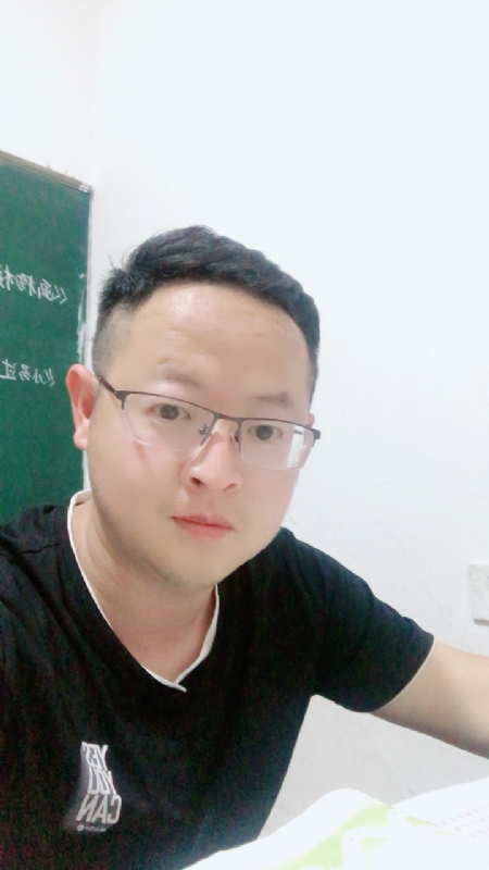 爱不渝的第三张照片--平和相亲网