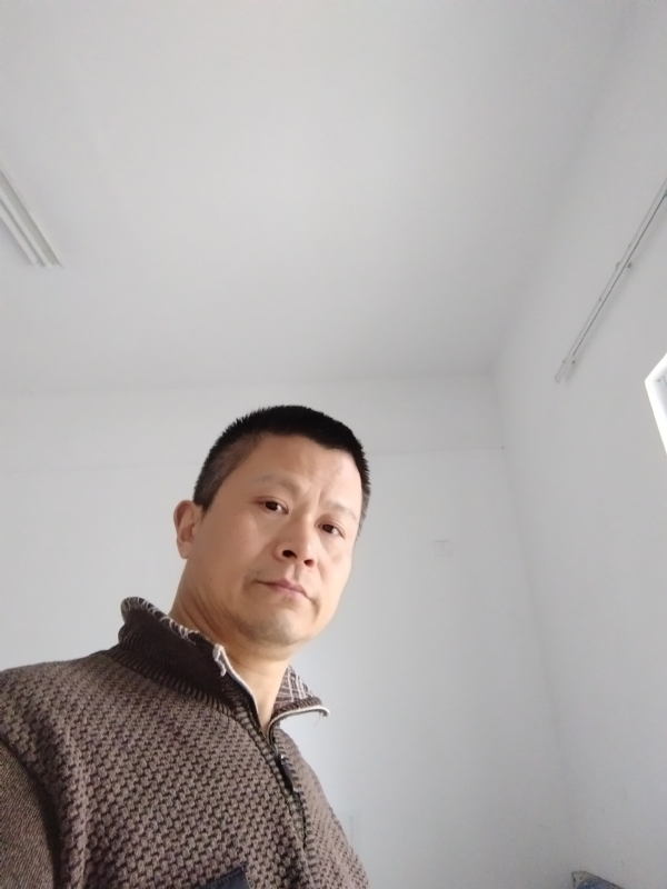 无云的第一张照片--平和相亲网