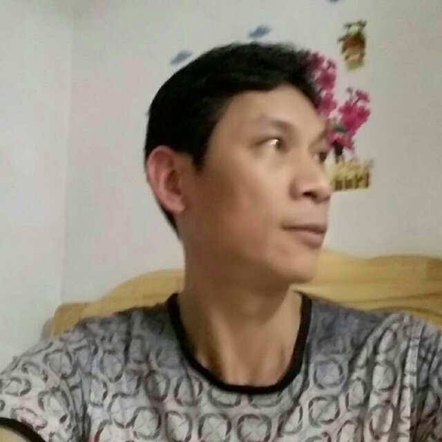 正能量的第一张照片--平和相亲网