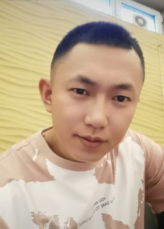 爱意随风起的第一张照片--平和相亲网