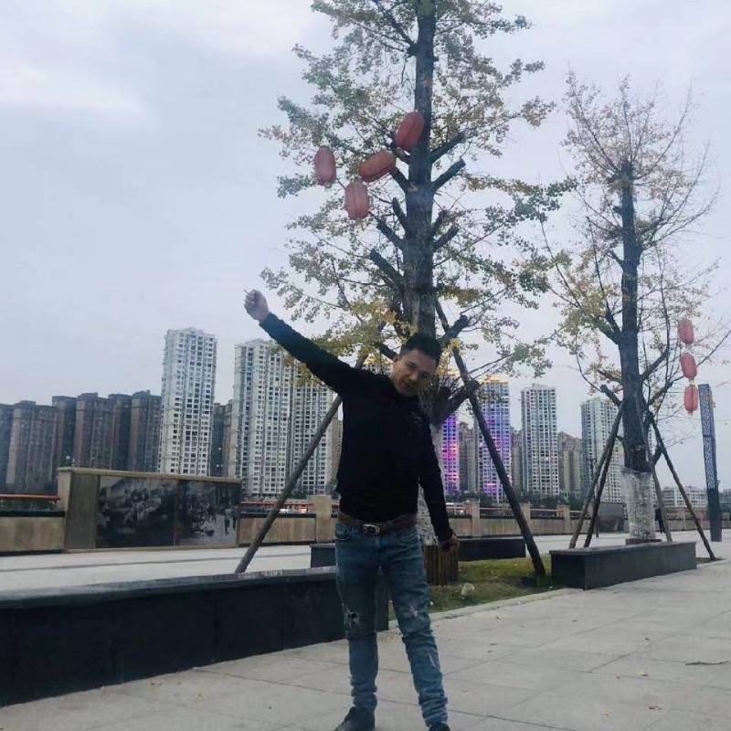 空空的房间的第一张照片--平和相亲网