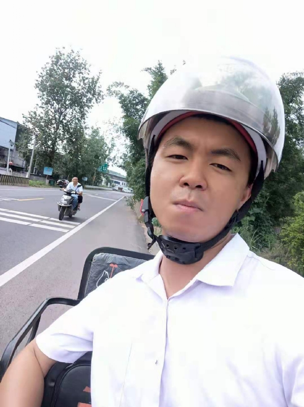 紧张死了的第一张照片--平和相亲网