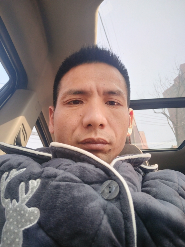 青春不长在的第一张照片--平和相亲网