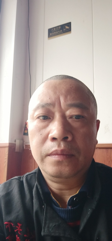 快乐人生的第一张照片--平和相亲网