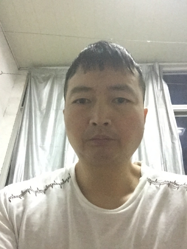 无可取代的第一张照片--平和相亲网