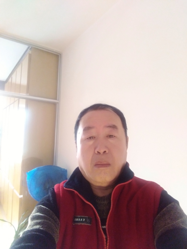 快乐的第一张照片--平和相亲网