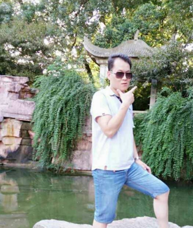 随缘的第一张照片--平和相亲网