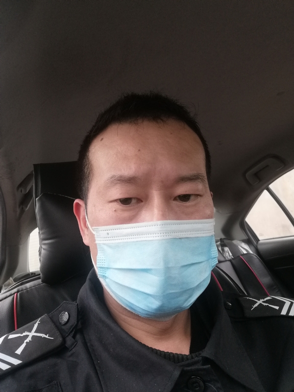 不会躲的刺猬的第一张照片--平和相亲网