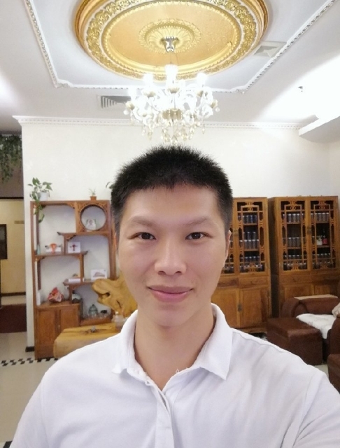 大卫的第一张照片--平和相亲网