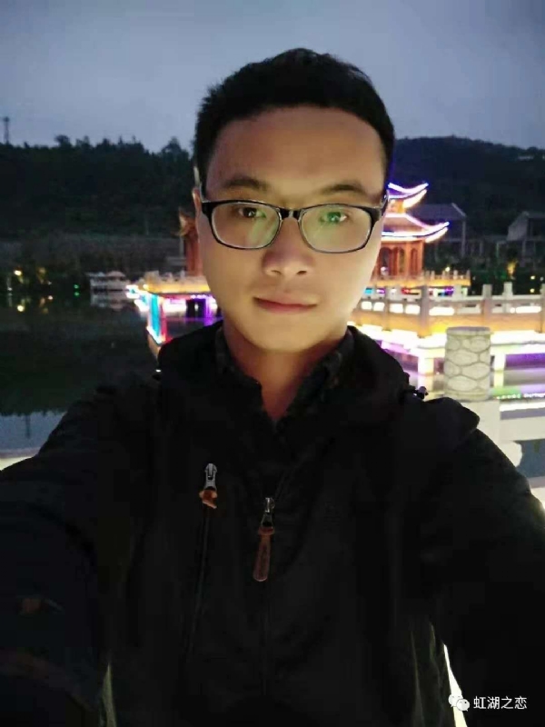 李逍遥的第一张照片--平和相亲网
